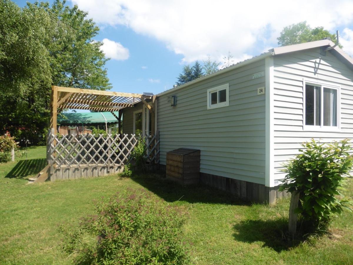 Camping Le Montbartoux Vollore-Ville Exterior photo