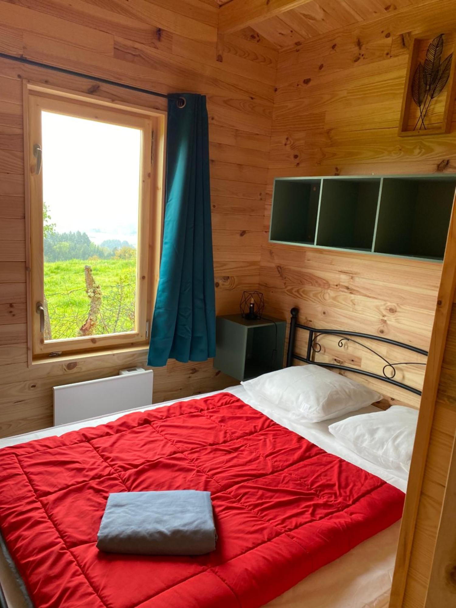 Camping Le Montbartoux Vollore-Ville Exterior photo